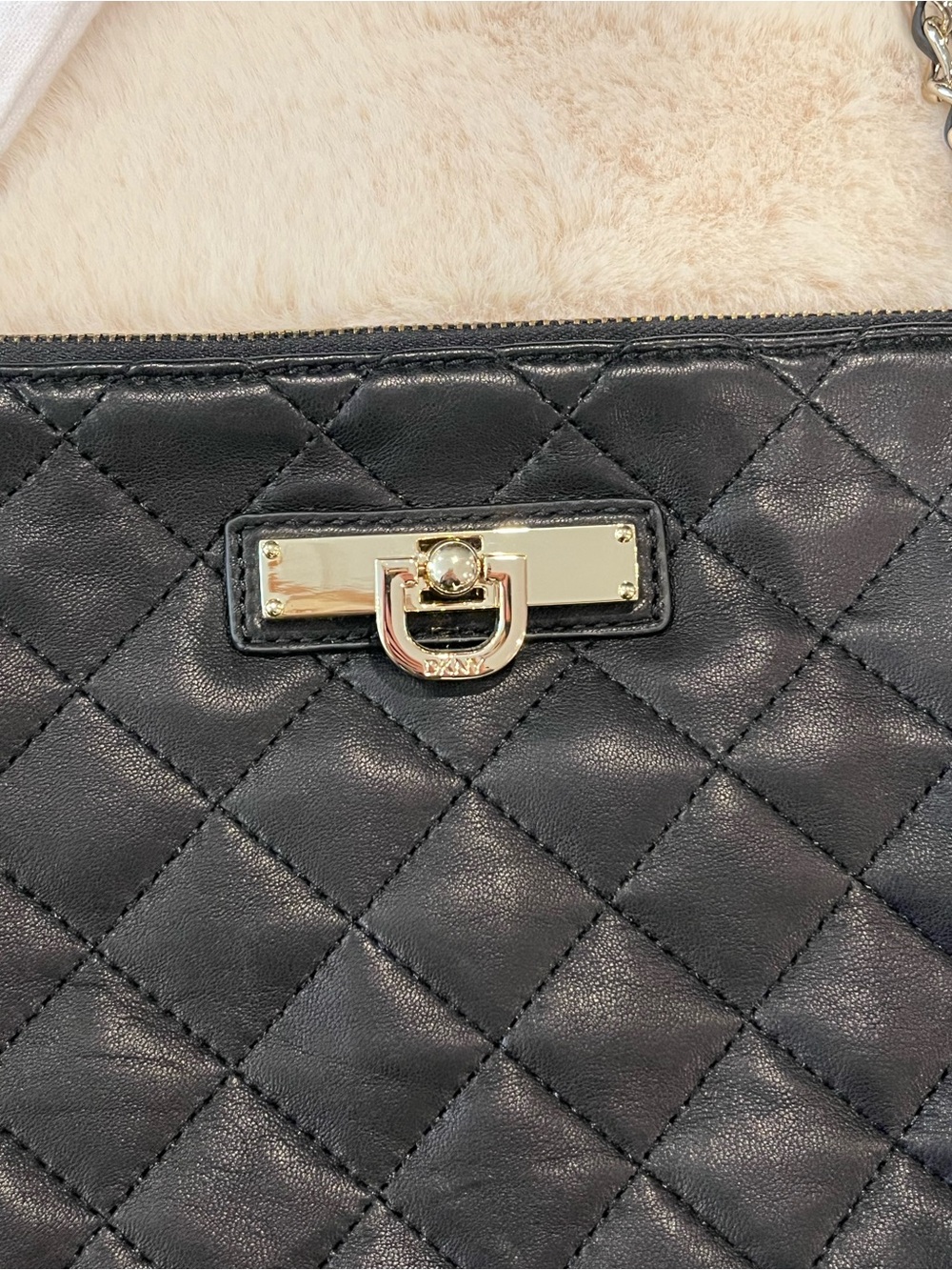 DKNY Quilted Leather Shoulder Crossbody Bag - Picture 3 of 11
